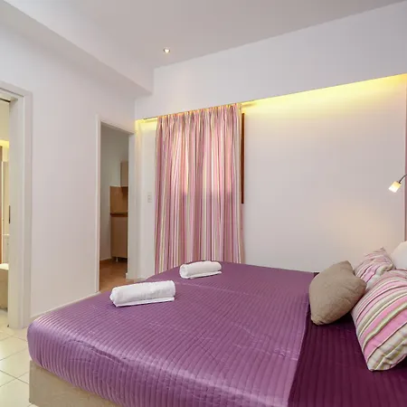 Hotel Panormos And *