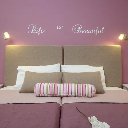 Hotel Panormos And *